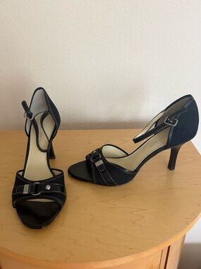 Anne Klein Black Open-Toe Ankle-Strap Heels